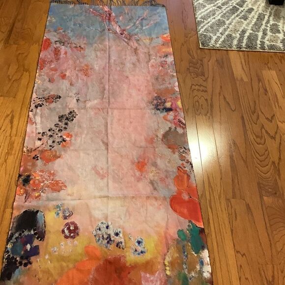 Soft Cashmere feel scarf. Please see all photos & description - Picture 2 of 7